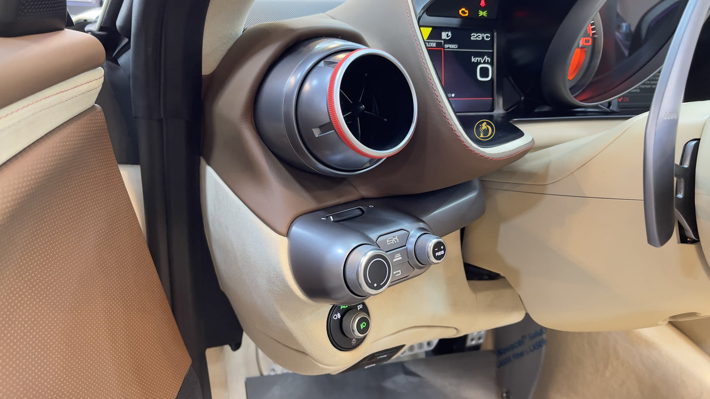 2022 Ferrari 812 GTS