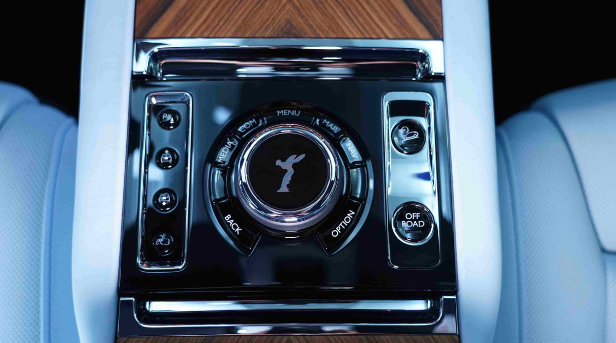 2019 | Rolls Royce Cullinan Onyx Concept | Deep Salamanca Blue | Export Prices
