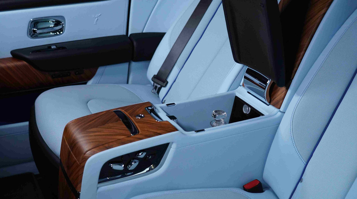 2019 | Rolls Royce Cullinan Onyx Concept | Deep Salamanca Blue | Export Prices