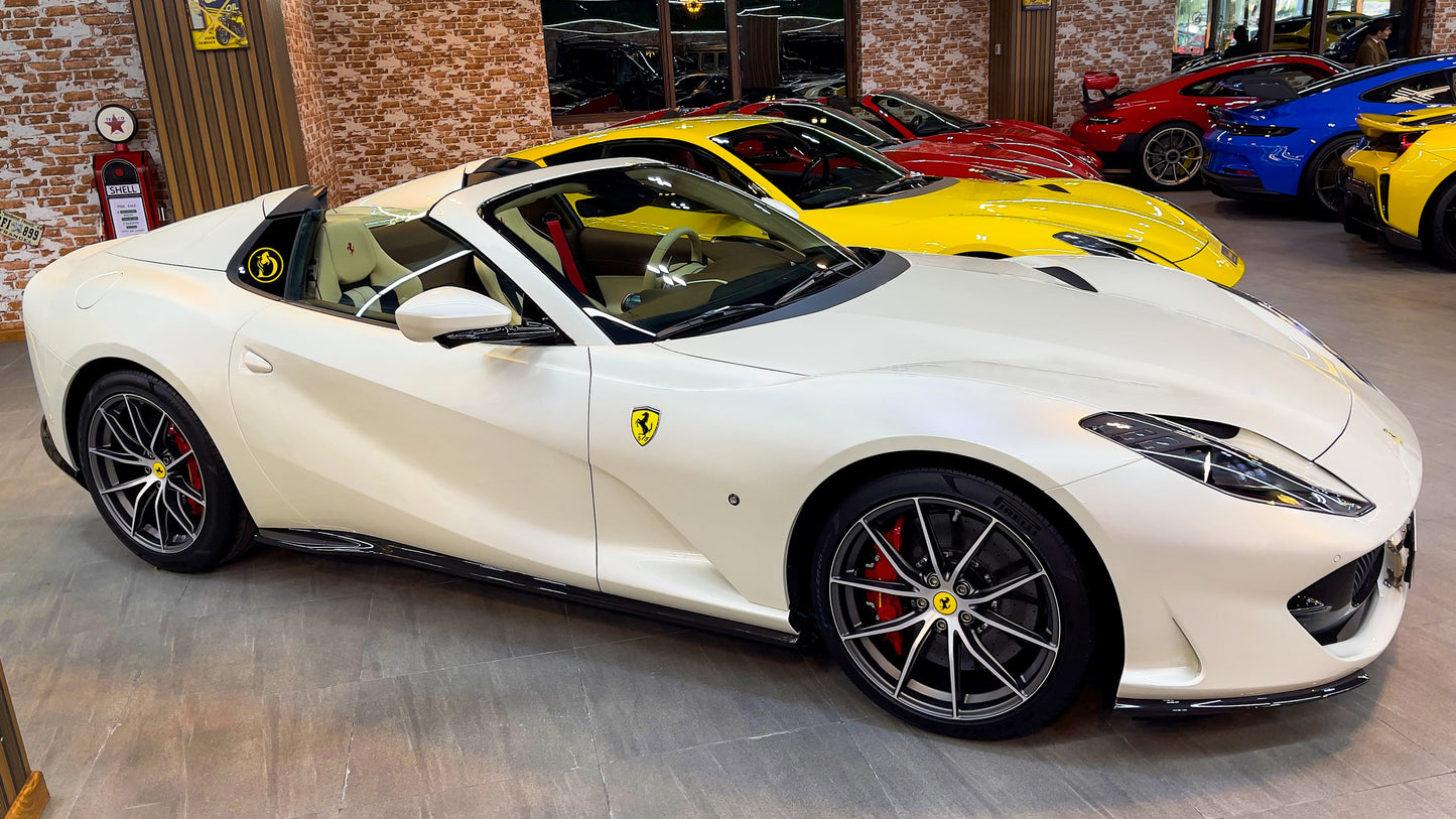2022 Ferrari 812 GTS