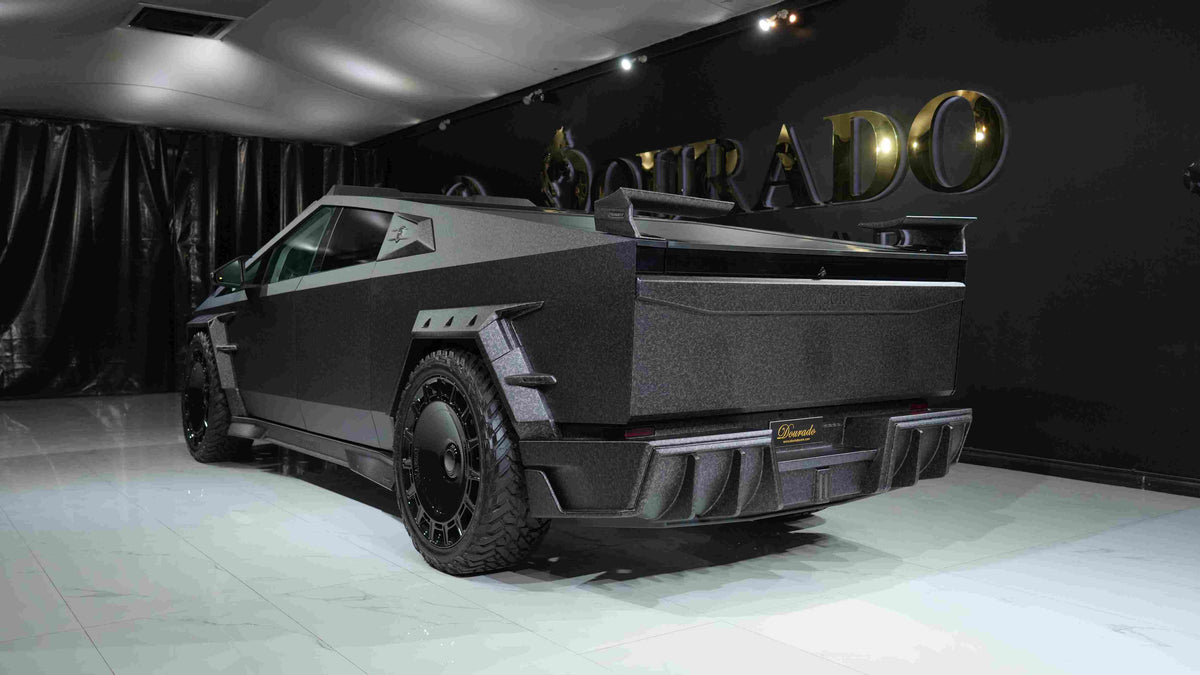 Tesla-Mansory CYBERBEAST Elongation EVO